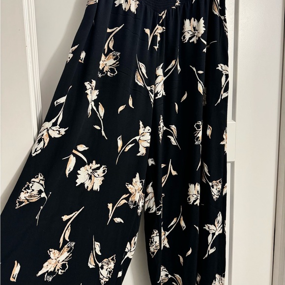 Free People Casual Pants Size Medium - Picture 3 of 5